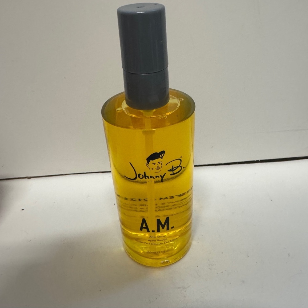 Johnny B A.M. After Shave Spray 3.3 Oz - Picture 1 of 3